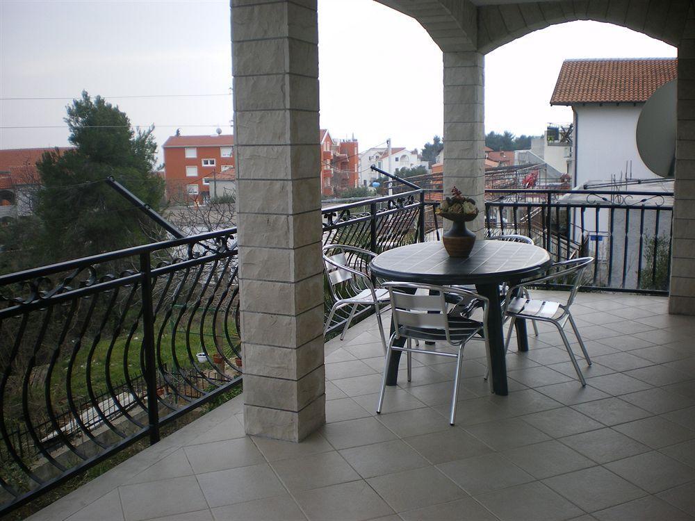 Apartmani Slavica Σπλιτ Εξωτερικό φωτογραφία