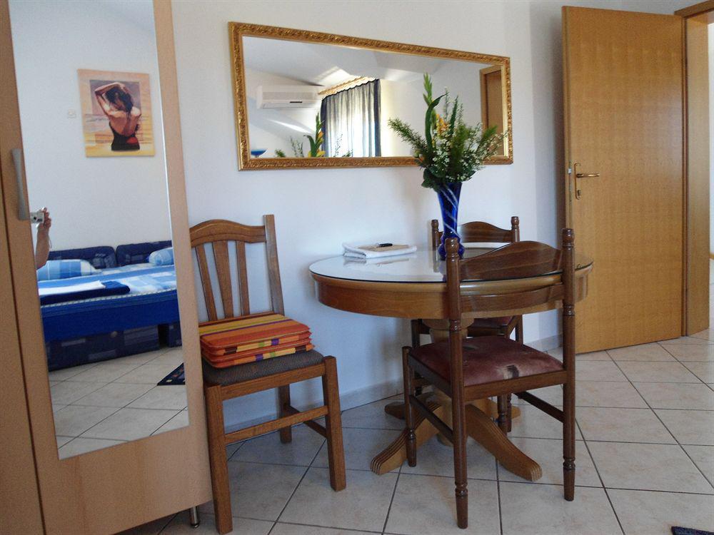 Apartmani Slavica Σπλιτ Εξωτερικό φωτογραφία