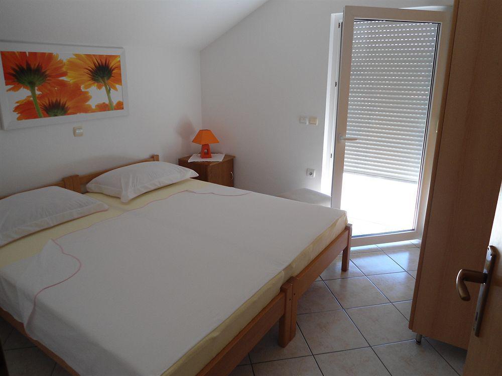 Apartmani Slavica Σπλιτ Εξωτερικό φωτογραφία